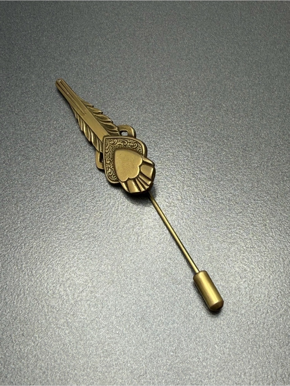 💕2/$20 Antiqued Brass Heart & Feather Stick Pin